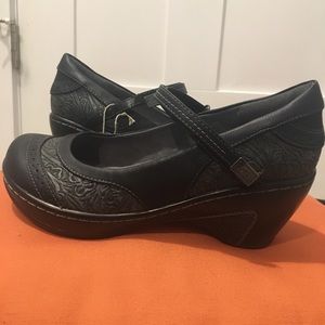 JBU by Jambu Melrose wedge Mary Jane